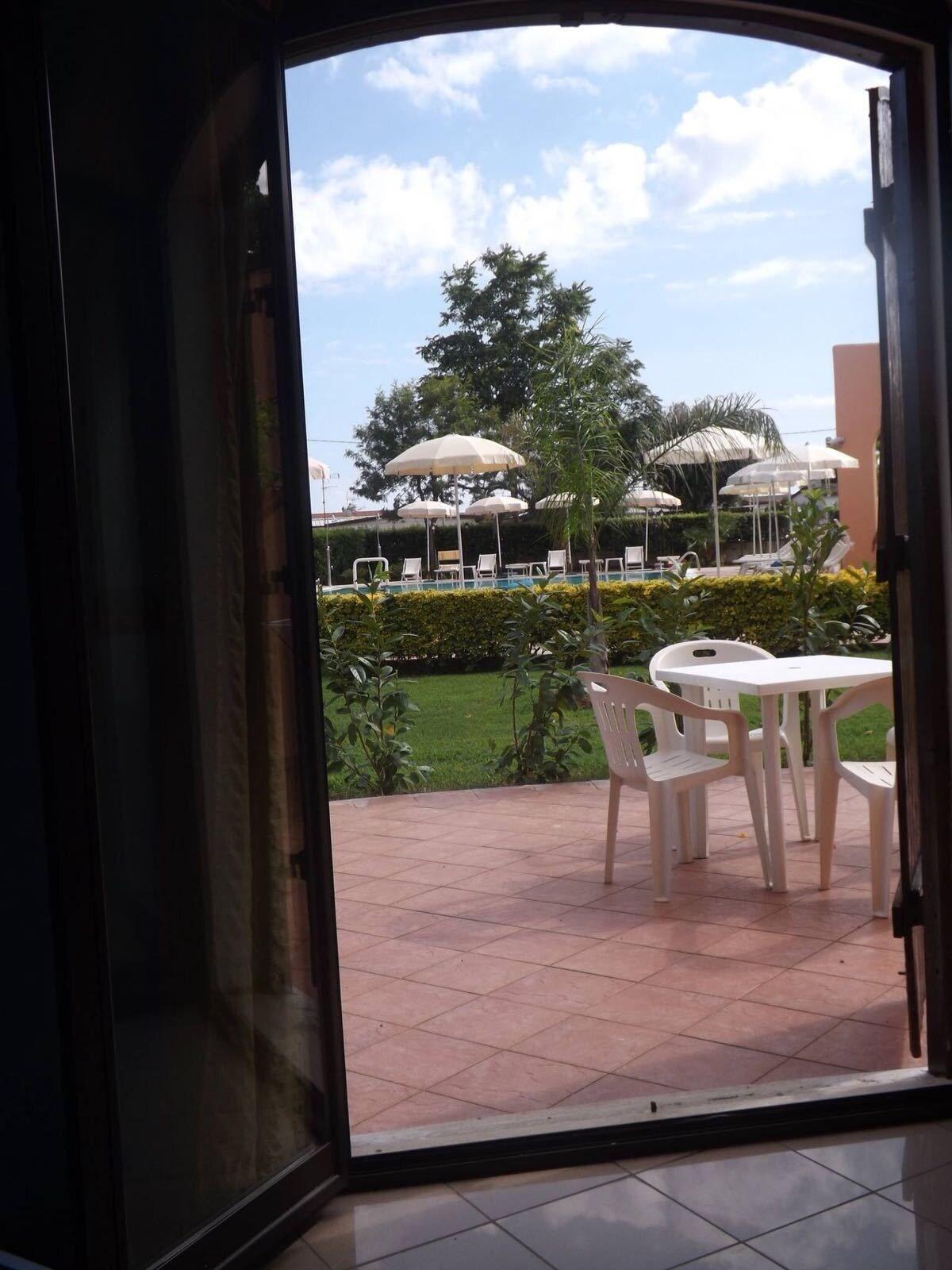 Hotel Ristorante Al Canto Delle Sirene 泰拉奇纳 外观 照片
